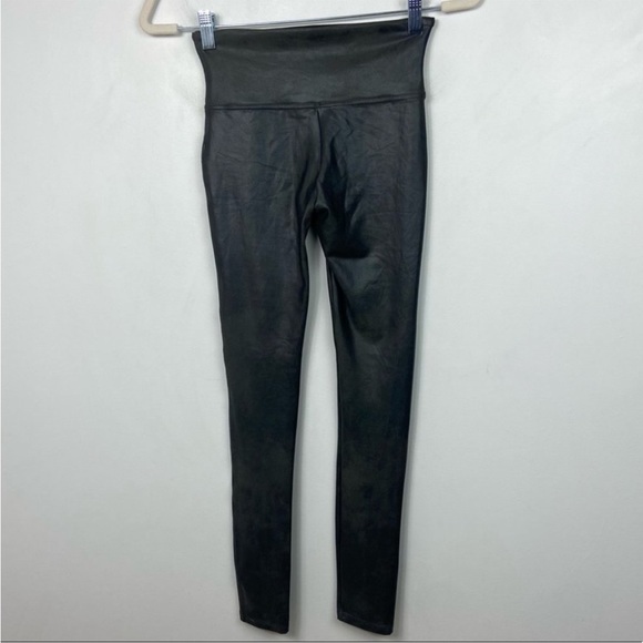 Spanx Faux Leather Leggings Dark Grey Size Small Minimalist Capsule Wardrobe S - Picture 5 of 12